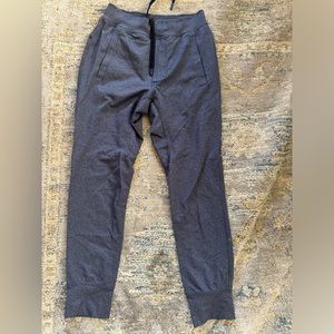 Lululemon intent jogger pants